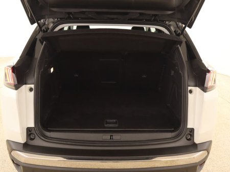 2021 Peugeot 3008 - thumbnail 16