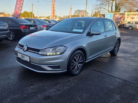 2020 Volkswagen Golf SE NAVIGATION TDI €19,950 thumbnail
