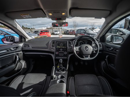 2019 Renault Megane - thumbnail 8