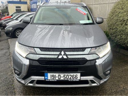 2019 Mitsubishi Outlander JURO PHEV 221BHP 4WD HYBRID 2.4 PETROL //REVERSE CAMERA//KEYLESS ENTRY//HALF LEATHER HEATED SEATS// €19,950 thumbnail
