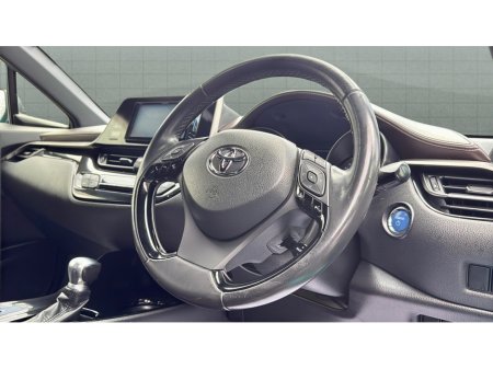 2017 Toyota C-HR - thumbnail 24