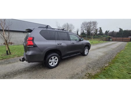 2019 Toyota Landcruiser LAND CRU LC LWB GX COMMERCIAL ** 1 OWNER IRISH VEHICLE ** MOTORWAY MILEAGE ** EXTEMEMLY WELL CARED FOR ** PRICE + VAT ** €23,500 thumbnail