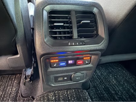 2018 Volkswagen Tiguan - thumbnail 20