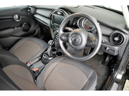 2016 MINI Hatch 1.5 AUTO 5DR *CARPLAY*ANDROID AUTO*1 YEARS WARRANTY* €15,890 thumbnail