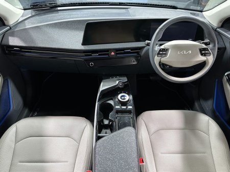 2023 Kia EV6 - thumbnail 17