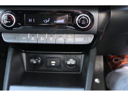 2023 Hyundai Kona - thumbnail 18