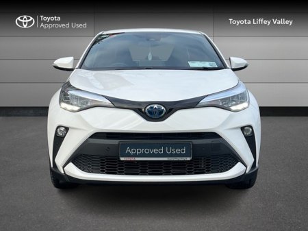 2023 Toyota C-HR HYBRID LUNA 4DR AUTO €28,950 thumbnail