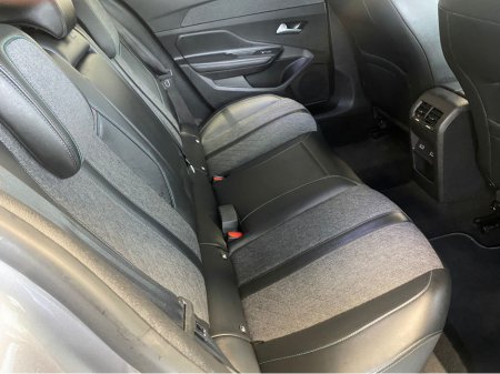 2023 Peugeot 408 - thumbnail 13