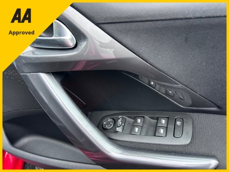 2018 Peugeot 2008 2018 PEUGEOT 2008 1.2 PURETEC VERY LOW KMS €10,450 thumbnail