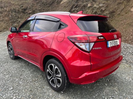 2017 Honda Vezel - thumbnail 4