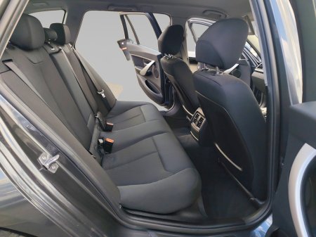 2015 BMW 3 Series - thumbnail 13