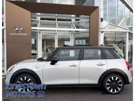2015 MINI Cooper - thumbnail 3