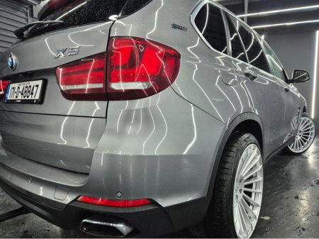 2017 BMW X5 - thumbnail 2