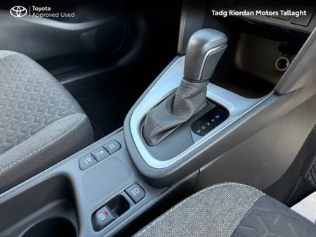 2023 Toyota Yaris Cross - thumbnail 15