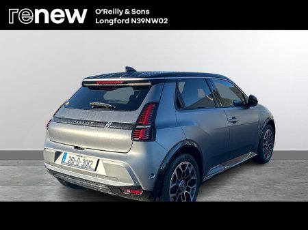 2026 Renault 5 Roland Garros 52kWh 150hp thumbnail