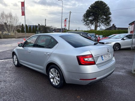 2017 Skoda Octavia AMBITION 1.6 TDI 115HP 4DR