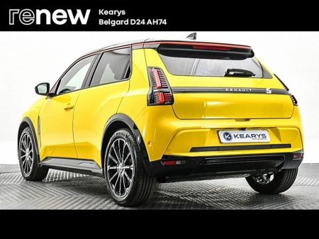 2025 Renault 5 EV40 150hp Iconic €31,890 thumbnail