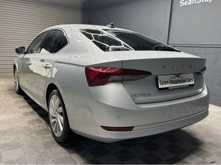 2021 Skoda Octavia - thumbnail 11