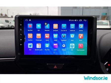 2023 Toyota Yaris Cross - thumbnail 19