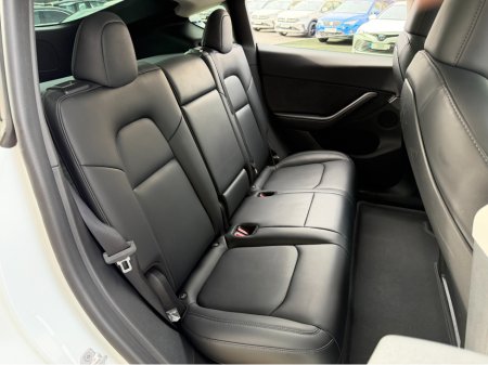 2022 Tesla Model Y - thumbnail 19