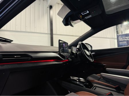 2021 Volkswagen ID.4 PRO 150 KW 1ST MAX 20 5DR AUTO €25,899 thumbnail