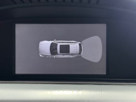 2011 BMW 3 Series - thumbnail 12