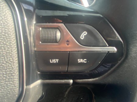 2019 Peugeot 3008 - thumbnail 21