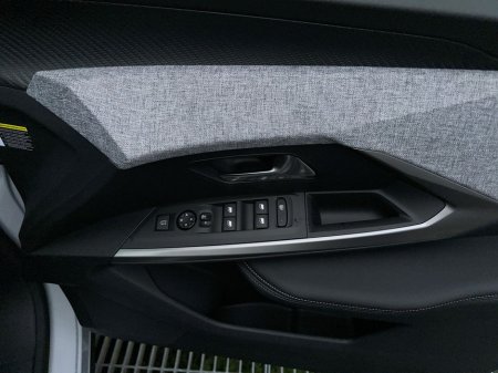 2026 Peugeot 3008 - thumbnail 24