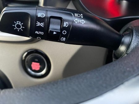 2019 Kia Sorento 7 Seater 2.2D Premium Spec IMMACULATE CONDITION* Privacy Glass, Rear Spoiler, Sat Nav, Heated Seats, Electric Seats, Cruise Control, Electric Windows, €27,900 thumbnail