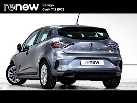 2025 Renault Clio - photo 3