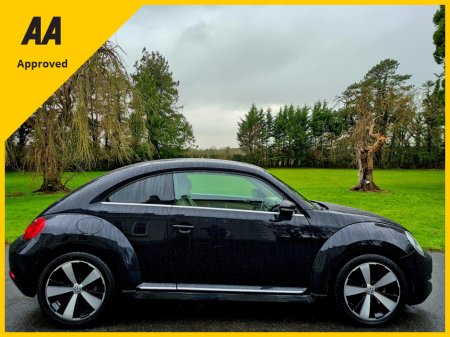 2015 Volkswagen Beetle Design+Auto+Low KM's €13,995 thumbnail