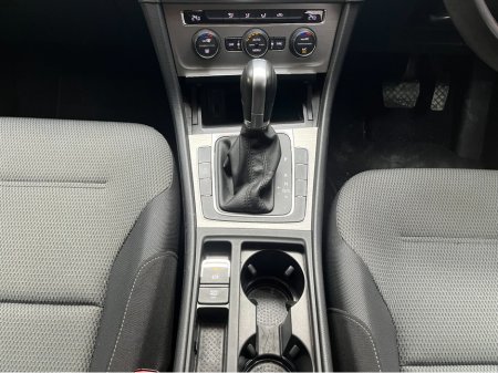 2015 Volkswagen Golf - thumbnail 15