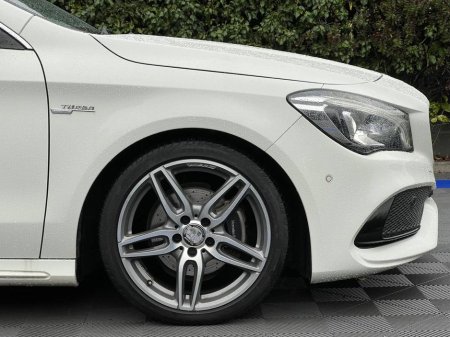 2016 Mercedes-Benz CLA Class CLA180 AMG-LINE 1.6 AUTO // OPENING PAN ROOF // HARMAN/KARDON // HEATED SEATS €19,750 thumbnail