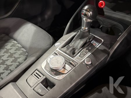 2015 Audi A3 SALOON AUTOMATIC 1.4L TFSI - A/C HEATING CONTROLS - REVERSE CAMERA - CRUISE CONTROL - UPGRADED ALLOY WHEELS €15,950 thumbnail