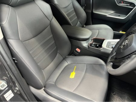 2024 Toyota Rav4 - thumbnail 11