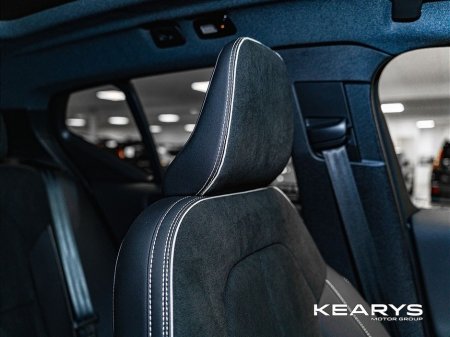 2022 Volvo XC40 - thumbnail 33