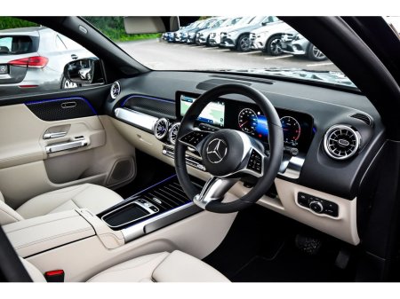 2025 Mercedes-Benz GLB - thumbnail 9