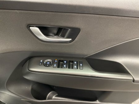 2023 Hyundai Kona - thumbnail 11