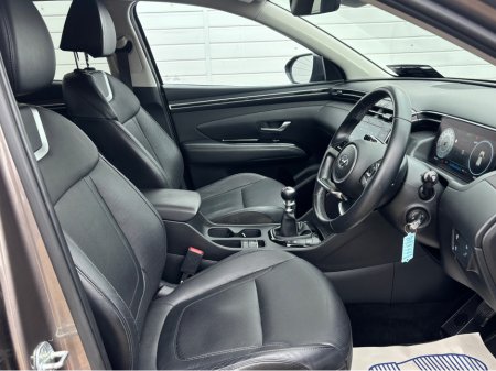 2021 Hyundai Tucson IX35 EXECUTIVE 2WD 5DR €24,950 thumbnail
