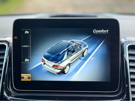 2018 Mercedes-Benz GLE Class GLE 250 AMG NIGHT EDT 4-MATIC * LOW KMS * €39,950 thumbnail