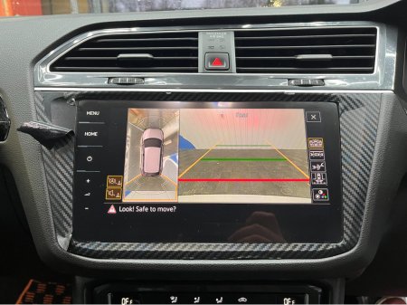 2020 Volkswagen Tiguan €27950! 2020 VOLKSWAGEN TIGUAN TDI 4MOTION CONFORT LINE 2.0 AUTOMATIC / CRUISE CONTROL / 360° PARKING CAMERA / APPLE CARPLAY AND MORE €27,950 thumbnail