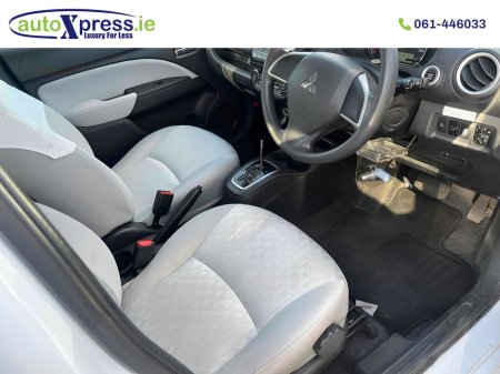 2020 Mitsubishi Mirage - thumbnail 2