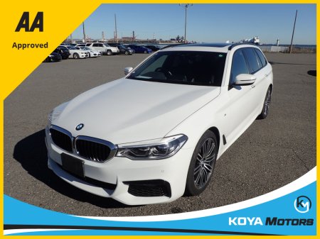 2017 BMW 5 Series - thumbnail 1