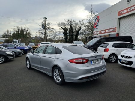 2016 Ford Mondeo - thumbnail 3