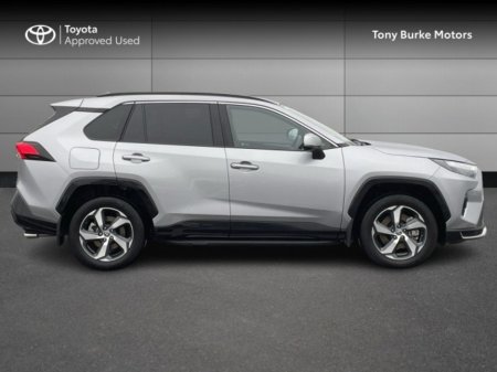 2025 Toyota Rav4 - PHEV - Plug InHybrid - Save EUR 3,400 - Free Services Offer Included - SOL Model + Sidesteps // Remote Central Locking // Front Electric Windows // Rear Electric Windows // Electric Mirrors // Heate €51,945