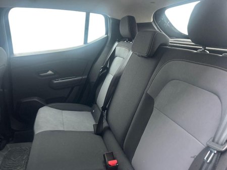 2025 Dacia Sandero Stepway STEPWAY Extreme TCe 90 CVT GSR2 €25,950 thumbnail