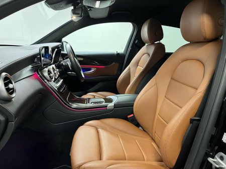 2022 Mercedes-Benz GLC Class 300de AMG Coupe - 19 Inch Alloys - Reversing Camera - Ambient Lighting - Sat Nav - Climate Control - Heated Seats - Apple CarPlay/Android Auto €57,950 thumbnail