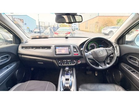 2015 Honda Vezel  €13,700 thumbnail