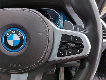 2022 BMW X5 xDrive45e xLine M Sport €64,995 thumbnail
