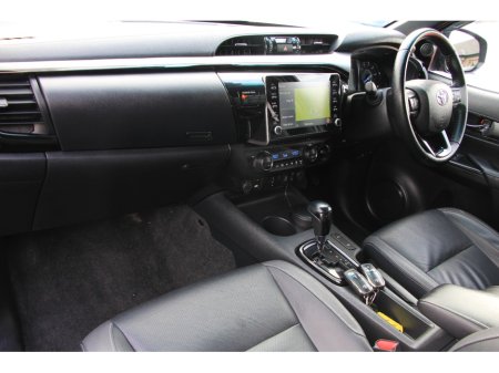 2023 Toyota Hilux - thumbnail 20